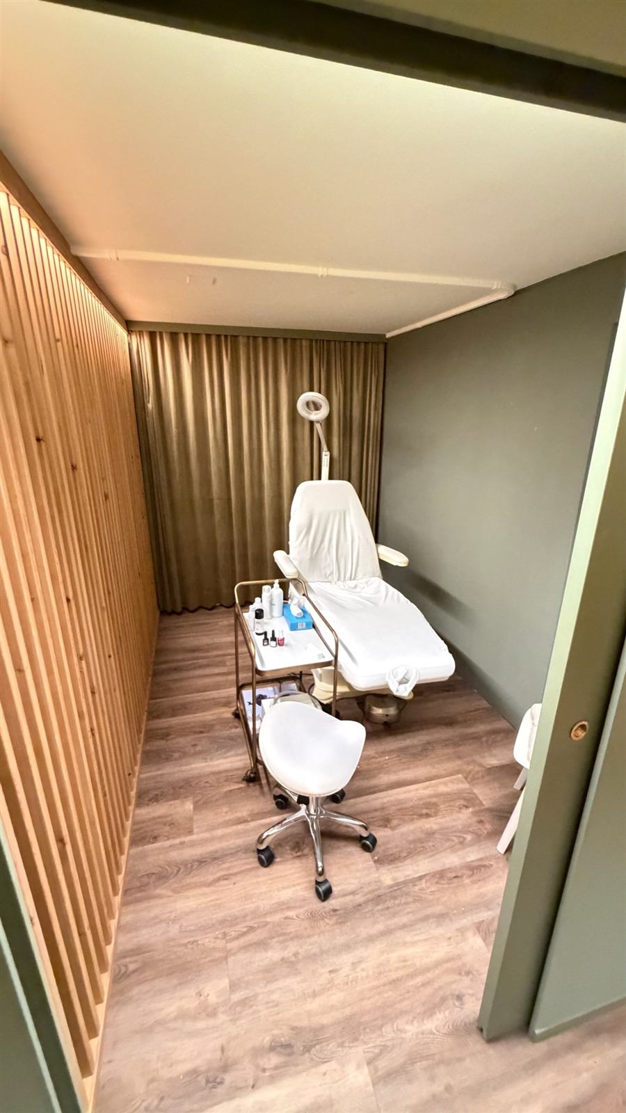Treatment bed – Cuban Beauty Zürich